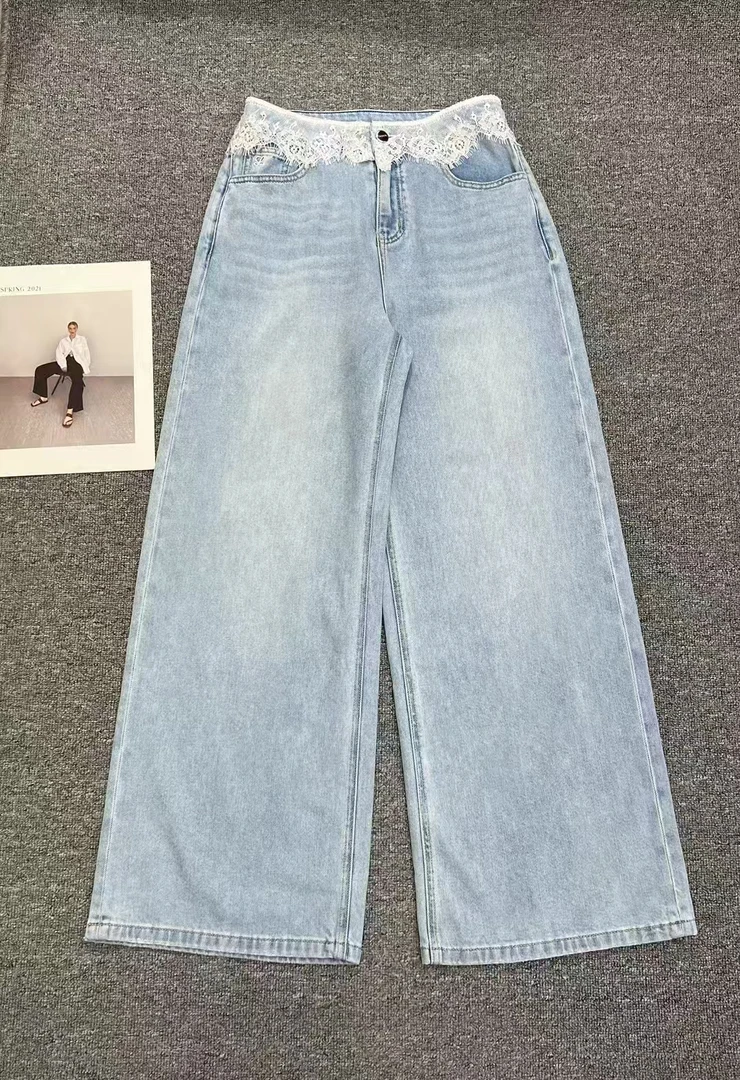 服饰鞋帽牛仔直筒裤高腰时尚