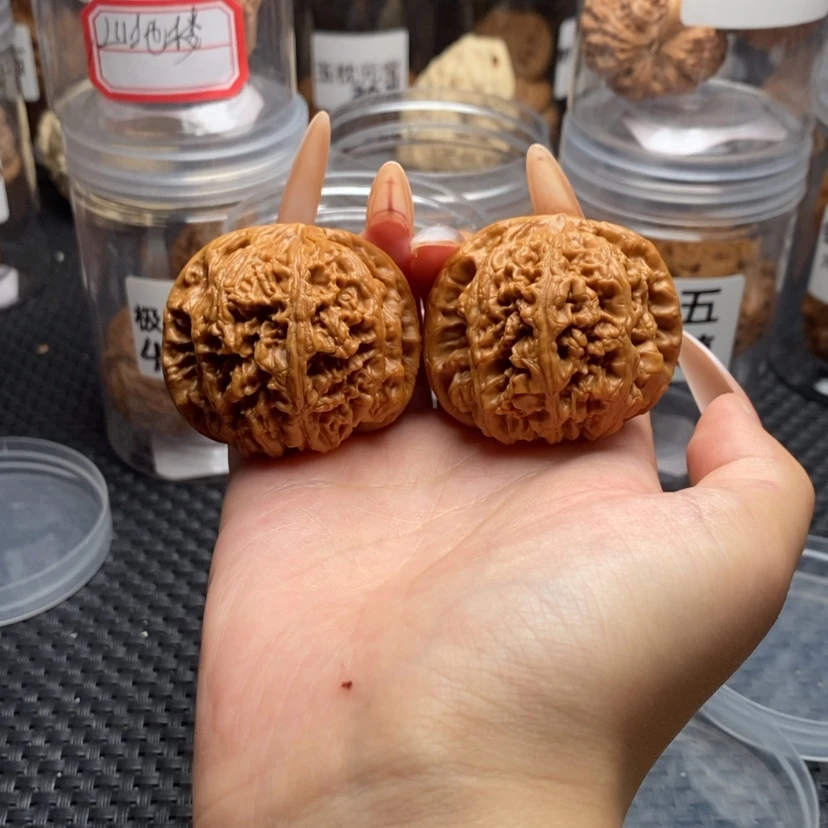 【闪购商品】核桃其他粗筋44。