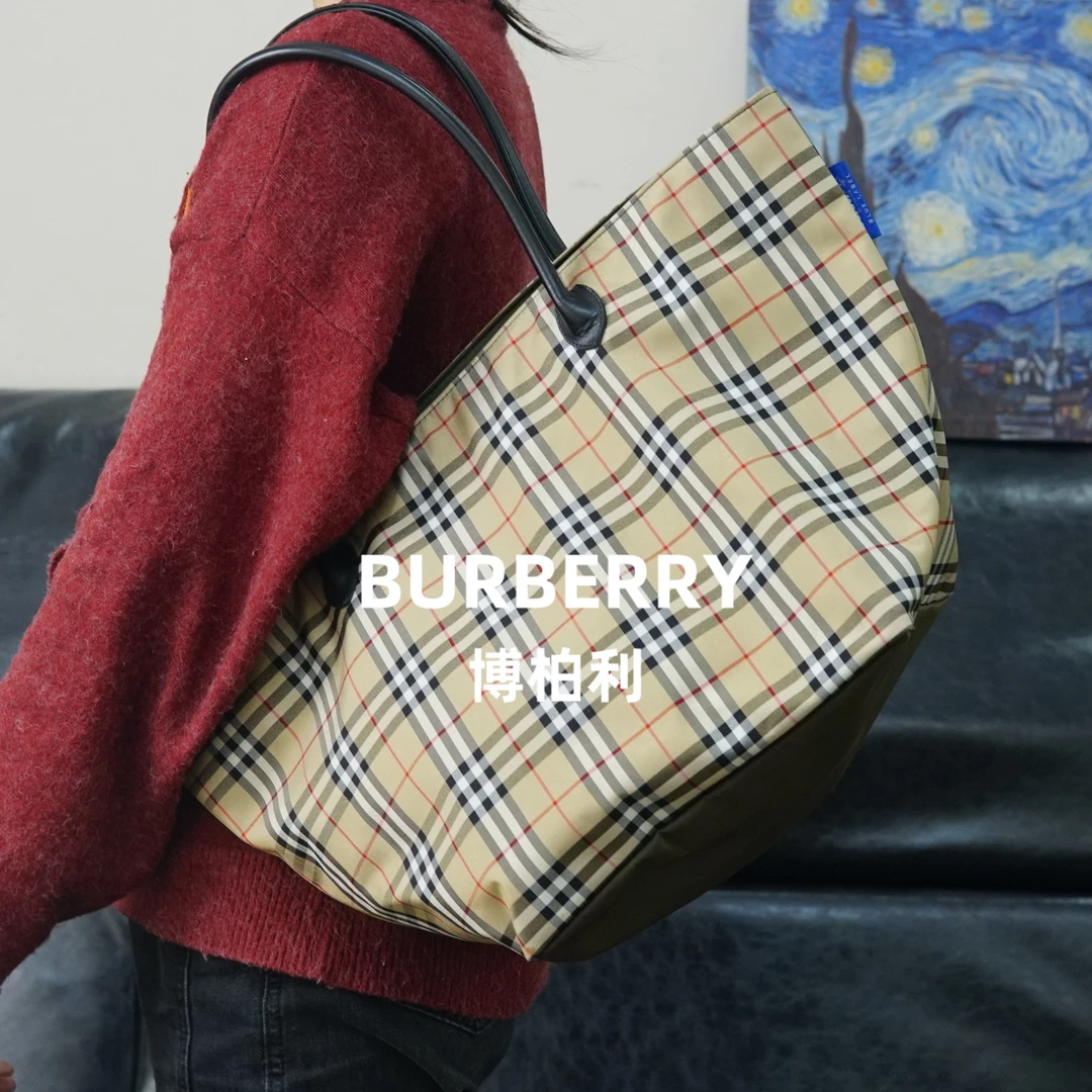 95新 BURBERRY/博柏利 巴宝莉/格纹单肩包/ZG02506064/6064