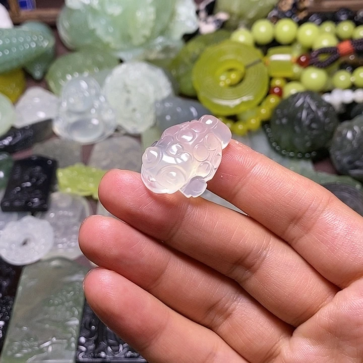 岫玉未镶嵌岫玉挂件