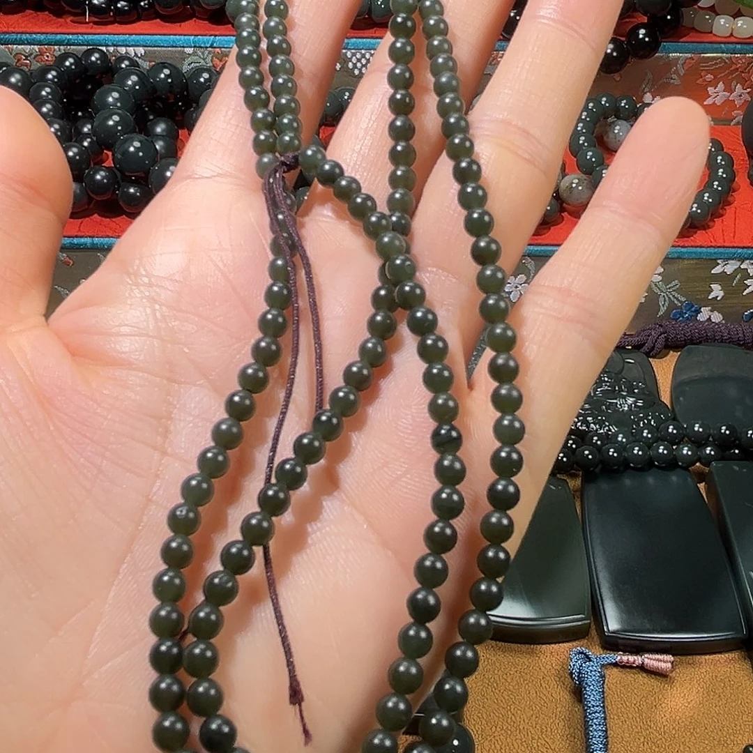 和田玉（青玉）未镶嵌颈饰