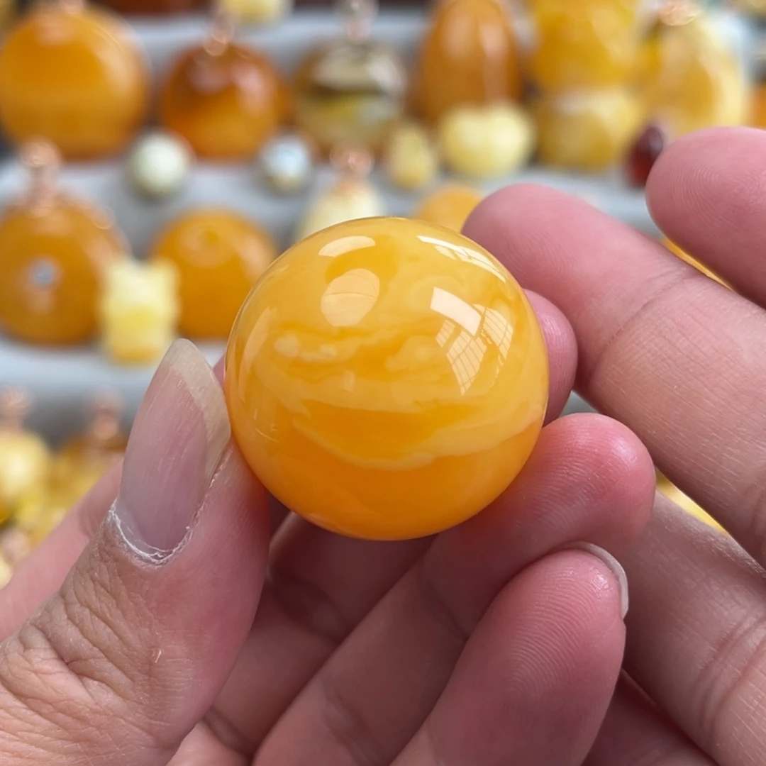 蜜蜡珠宝奇石未镶嵌