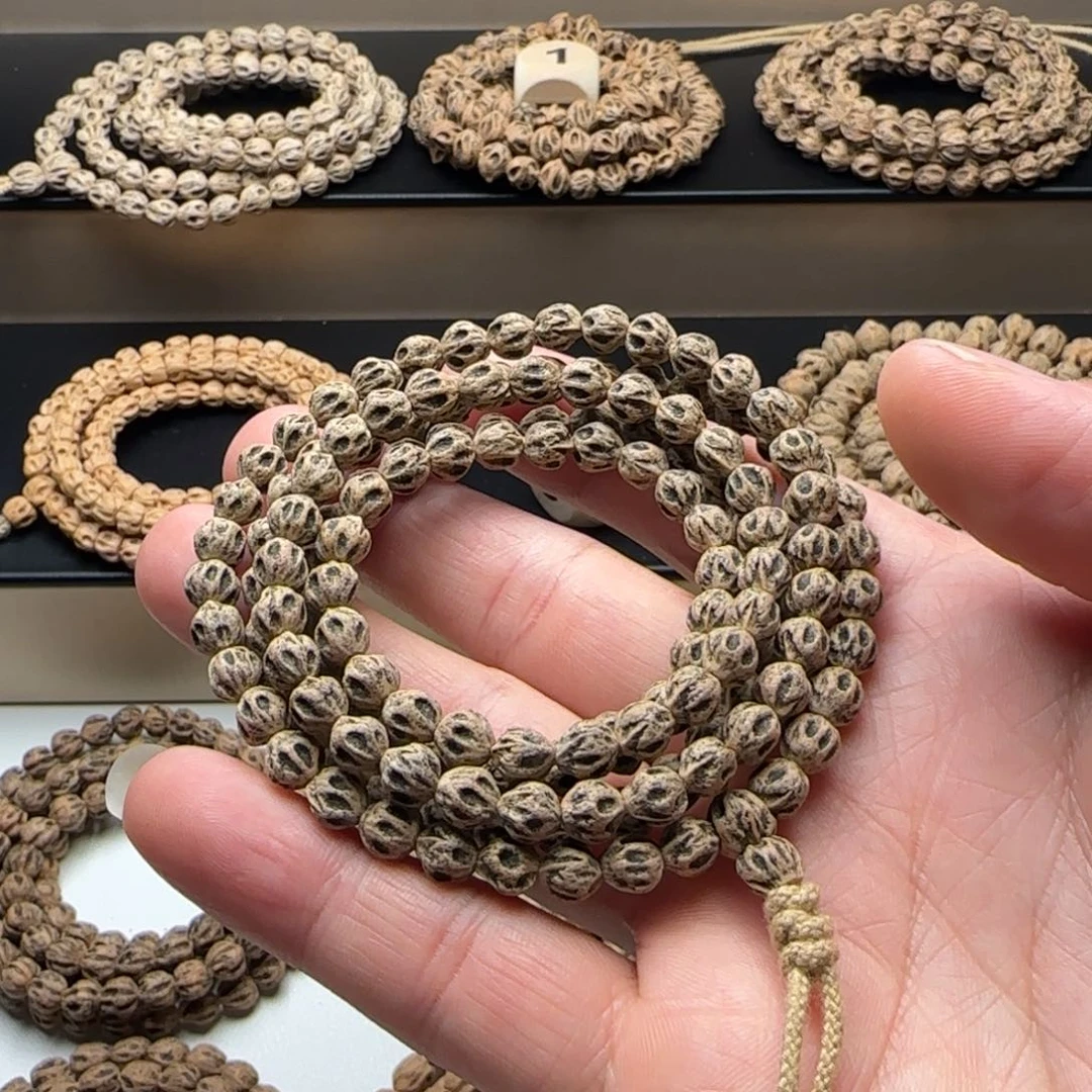 吊坠柏香籽/百香籽?**U脏鬼