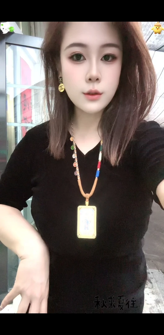 （小郗）极简风纯色显瘦U型领金丝绒半袖套裙