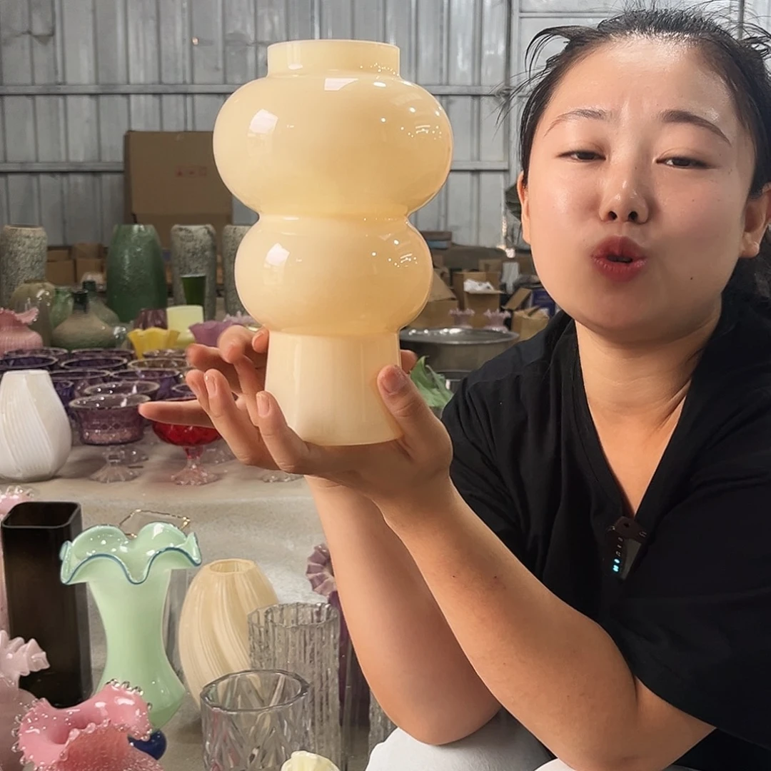 水晶花瓶橙色灯笼