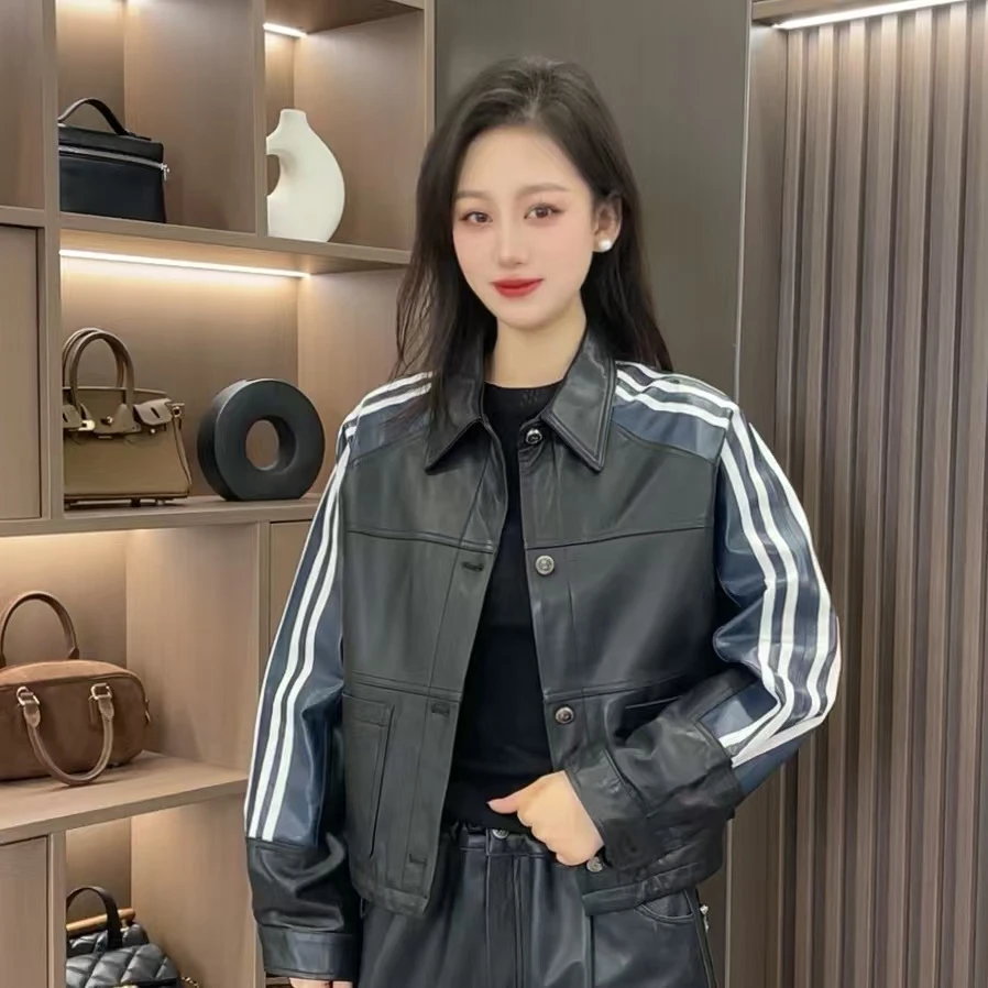 【薪多多推荐】 做旧时尚女款皮夹克外套经典拼接-DUODUO-R130