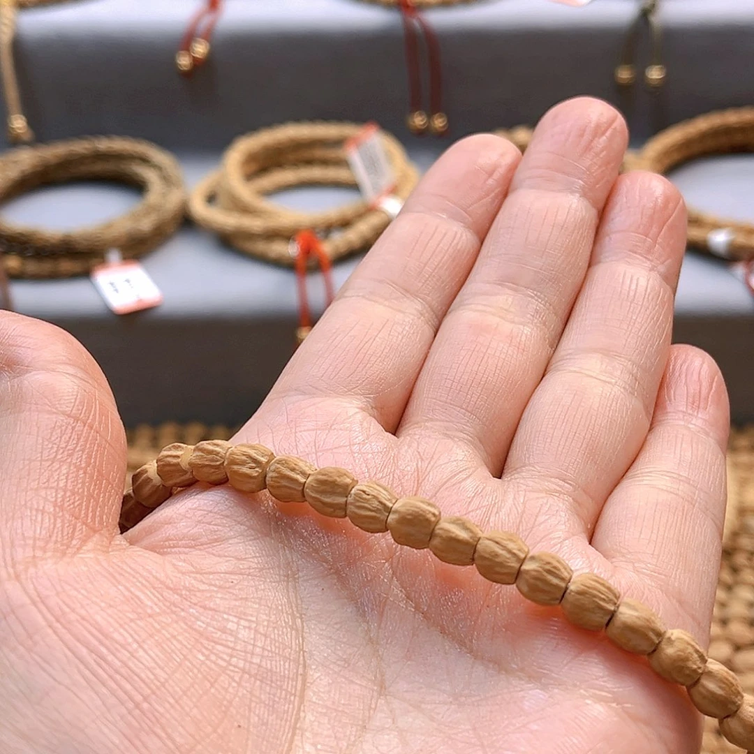 柏香籽/百香籽吊坠军*