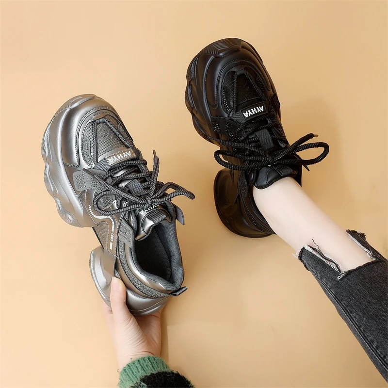 爆款增高老爹鞋女2025新款水钻松糕厚底加绒女鞋时尚百搭休闲鞋