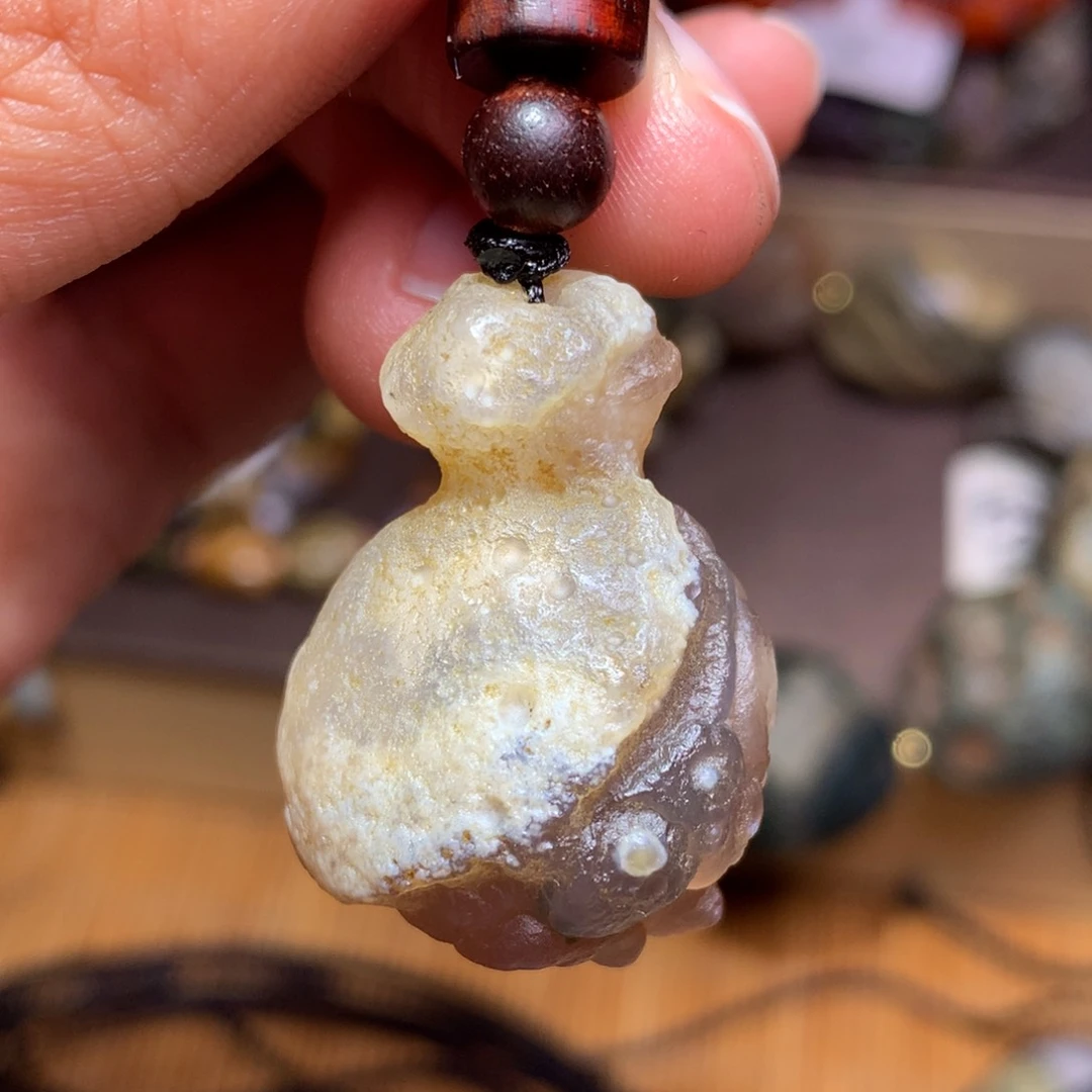 未镶嵌玛瑙/玉髓珠宝半成品