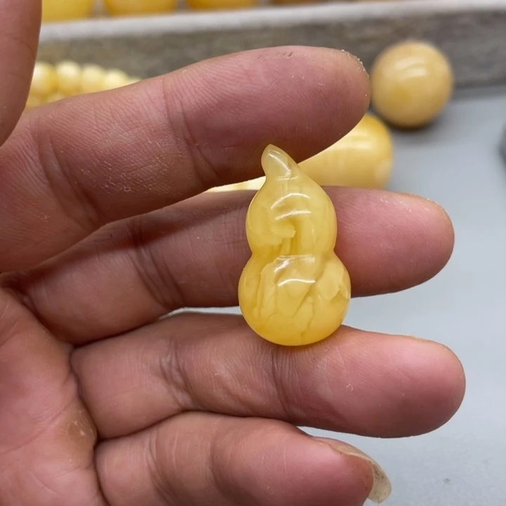 琥珀未镶嵌裸石葫芦