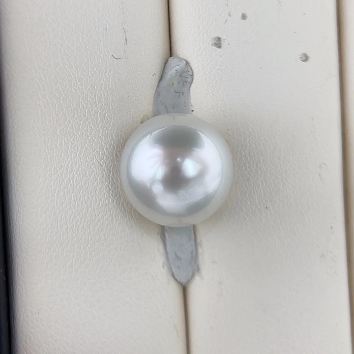 颈饰未镶嵌海水珍珠13.8mm 澳白 面珠