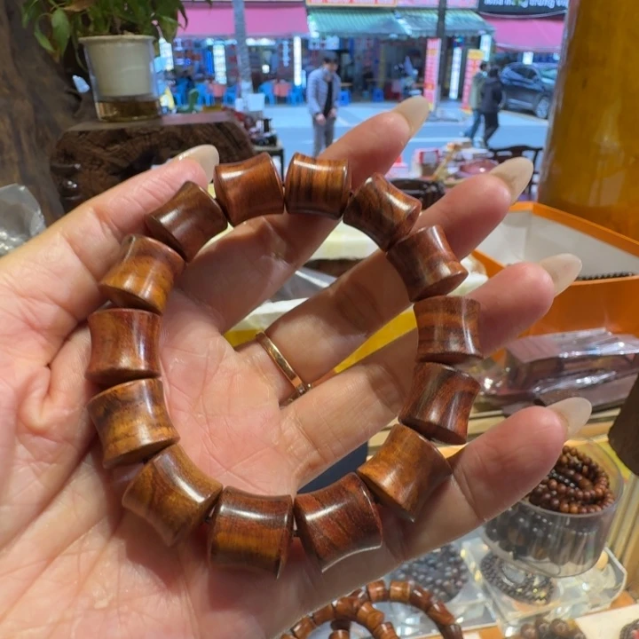 黄花梨/降香黄檀越黄竹节手串
