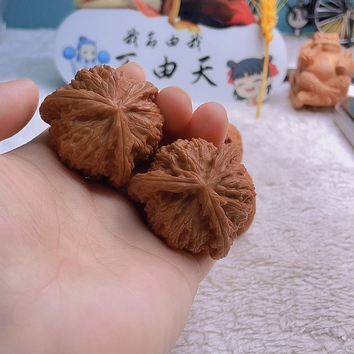 把件文玩核桃H****n三棱