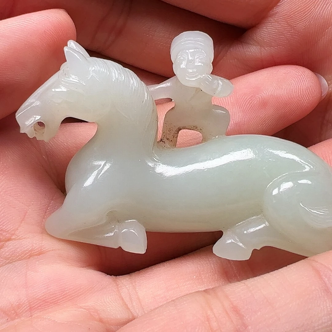 和田玉颈饰未镶嵌开****子