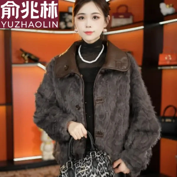 俞兆林【两面两穿】2025秋冬新款气质高贵时尚女士休闲轻奢翻领加厚