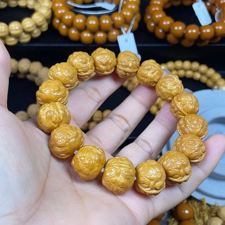 猴头核桃手串猴头