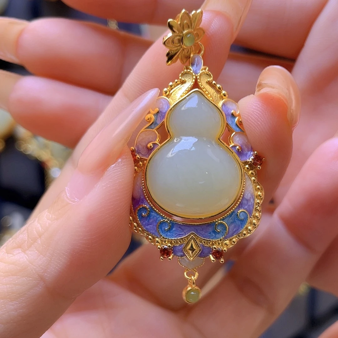 和田玉银S925镀金镶嵌颈饰