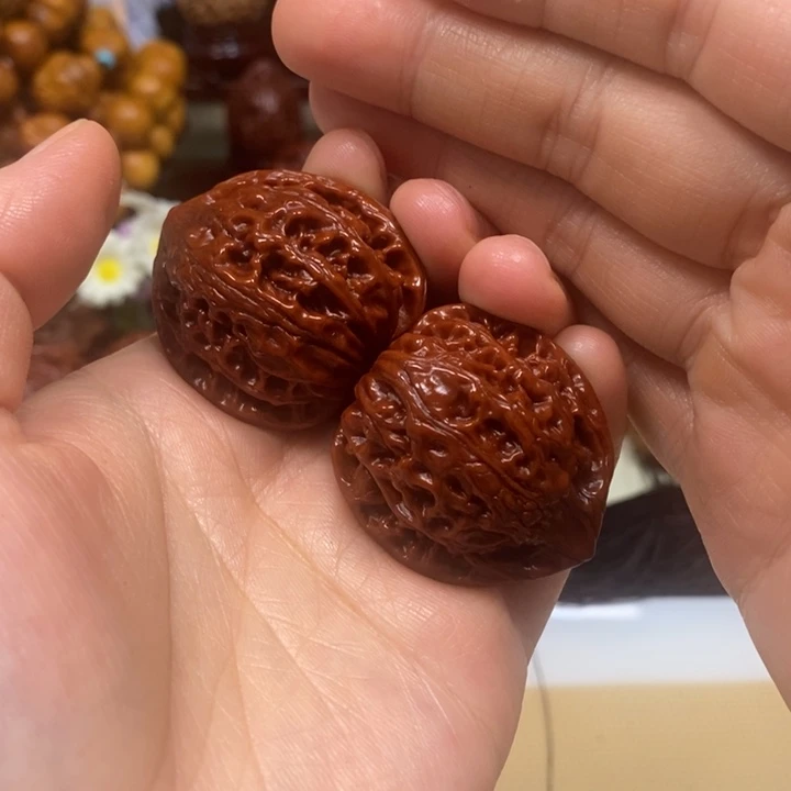 吊坠文玩核桃小野生