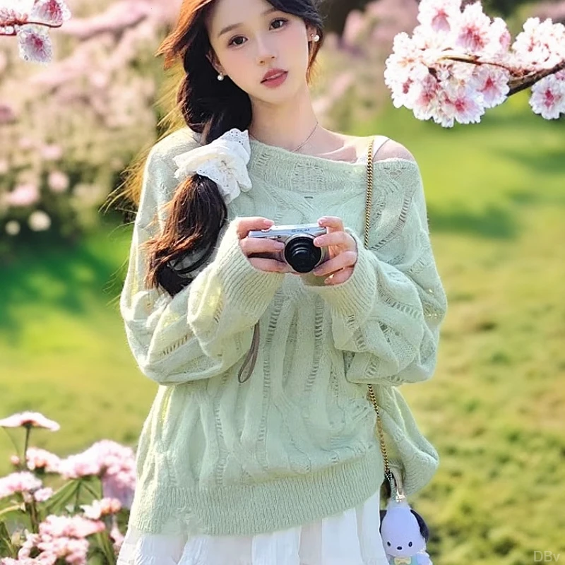 2025春秋新款韩系温柔甜美宽松减龄慵懒风落肩镂空针织衫上衣女