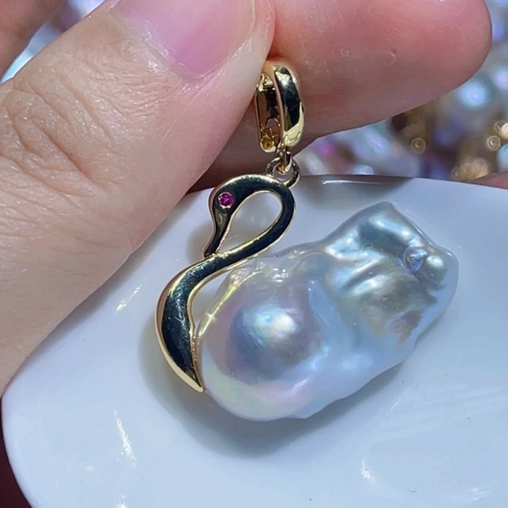 未镶嵌颈饰淡水珍珠