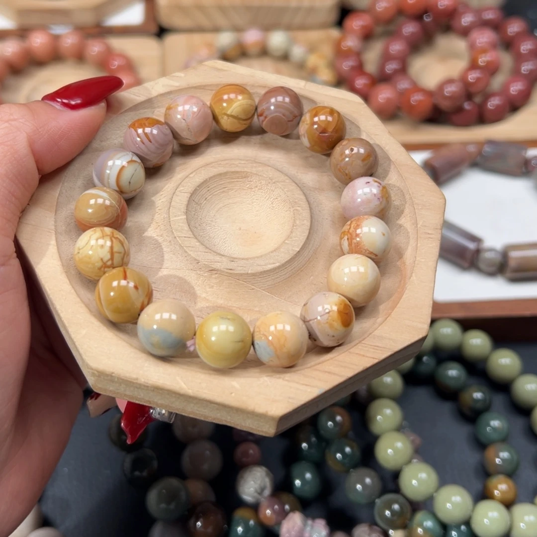 吃***饼石英质玉未镶嵌手链101