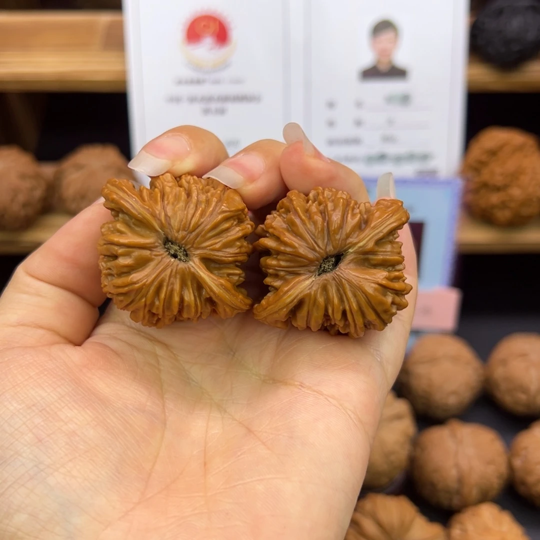 把件文玩核桃40全品四座楼