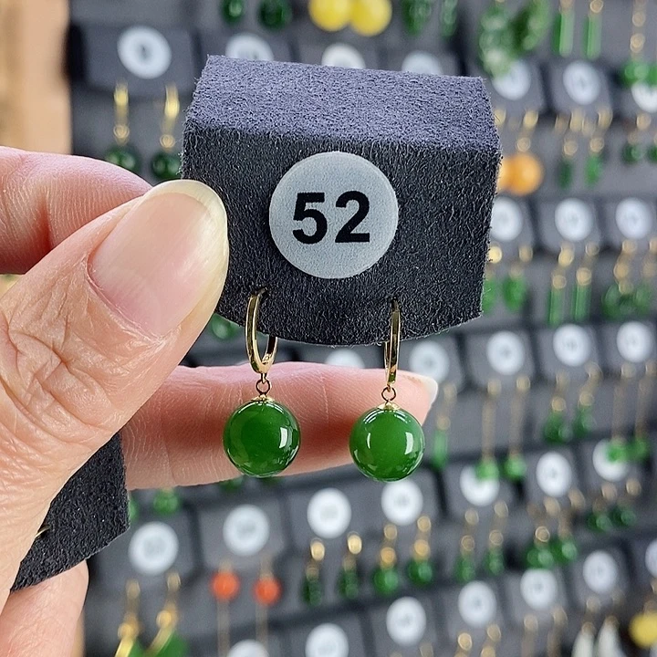 和田玉耳饰18K金镶嵌