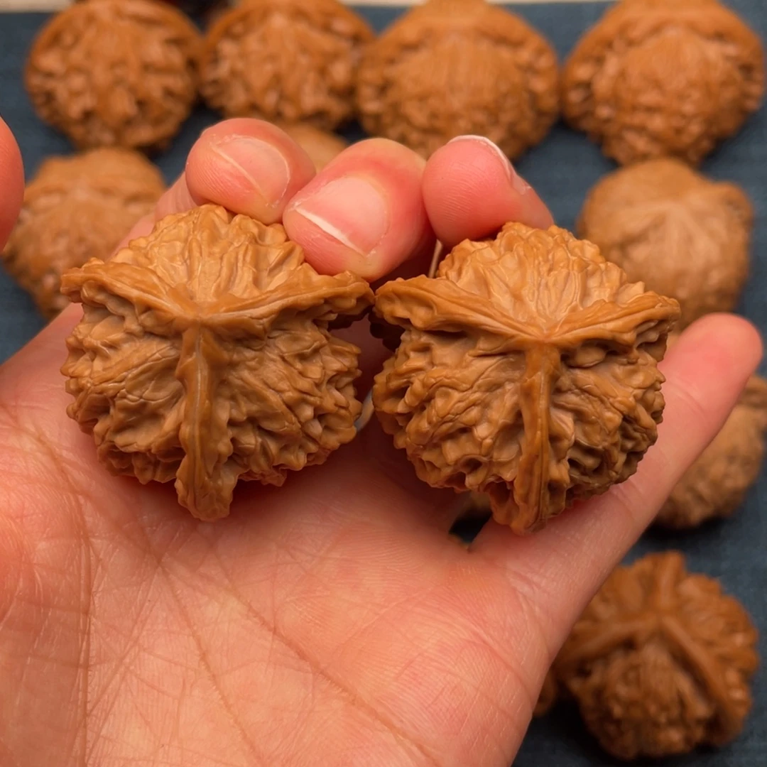 把件文玩核桃37全品毕业正奔