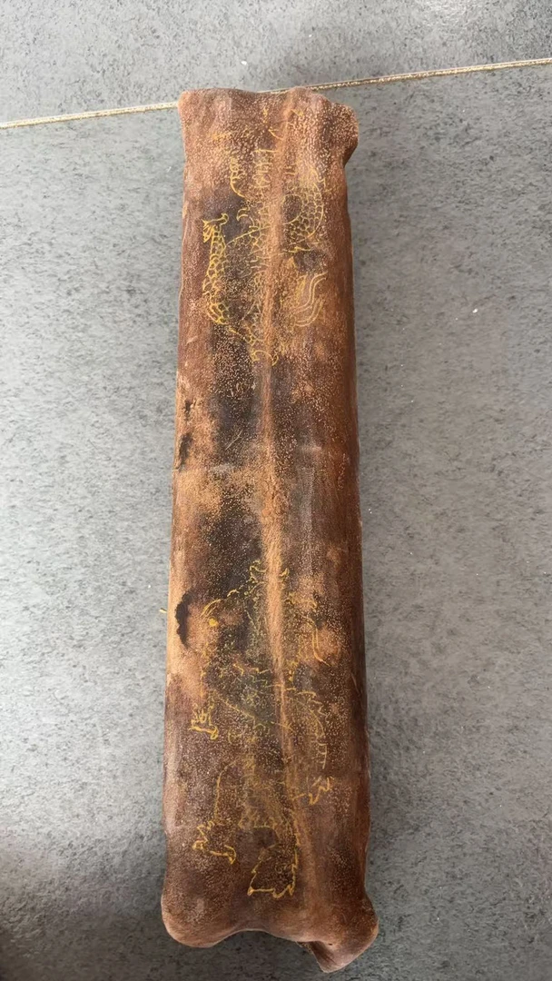 精品摆件皮包牛1