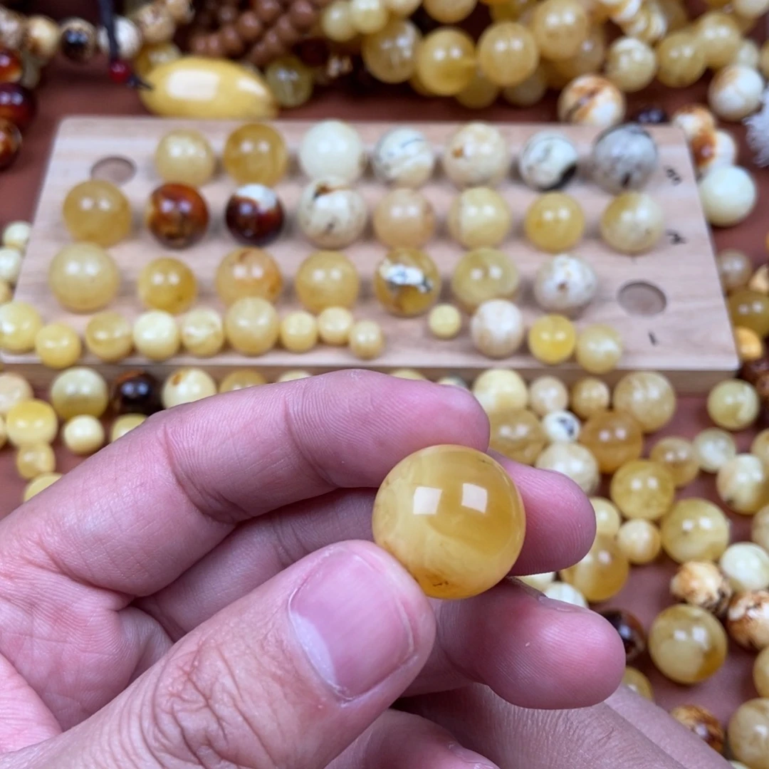 蜜蜡裸石未镶嵌M****s蜜蜡