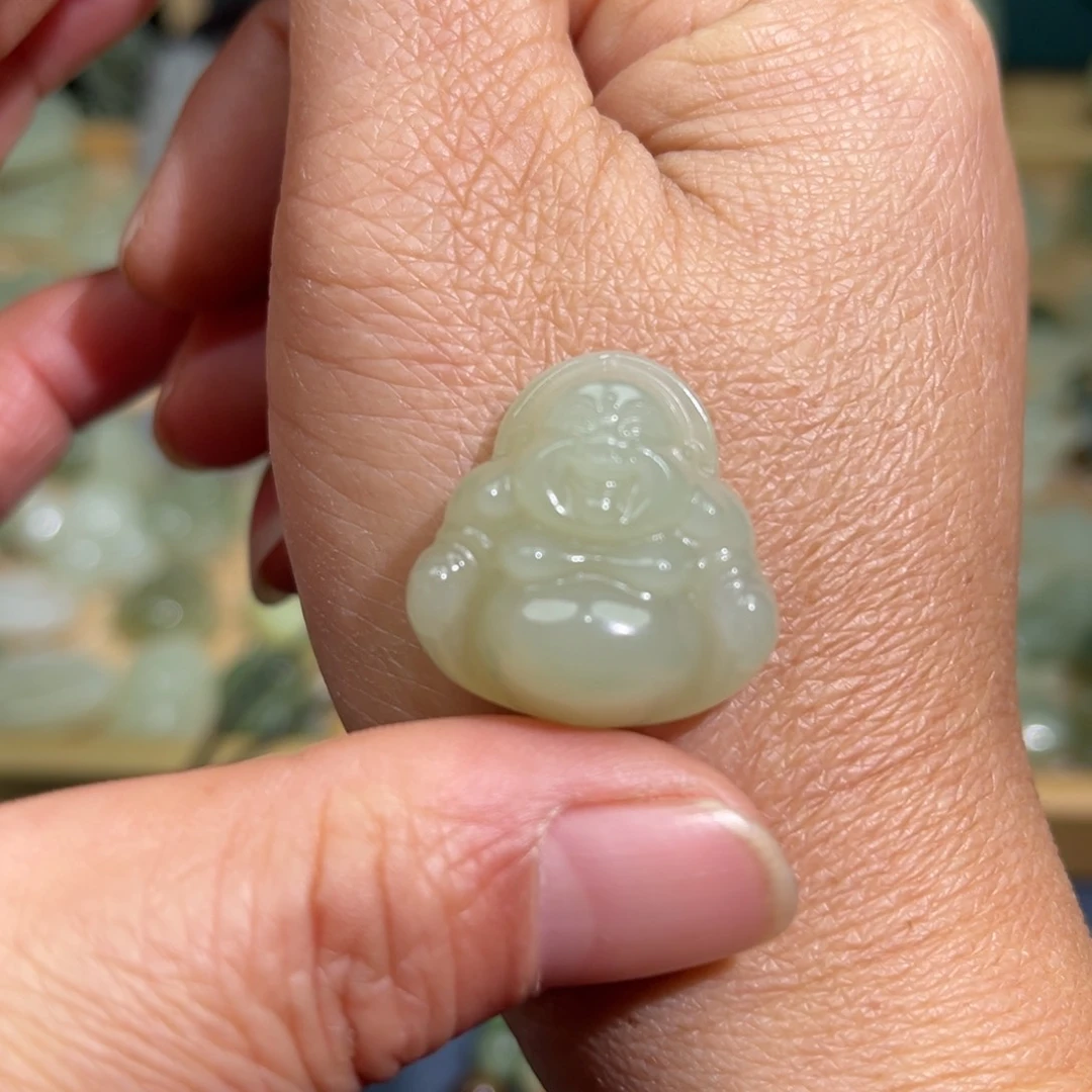 和田玉颈饰未镶嵌?****?