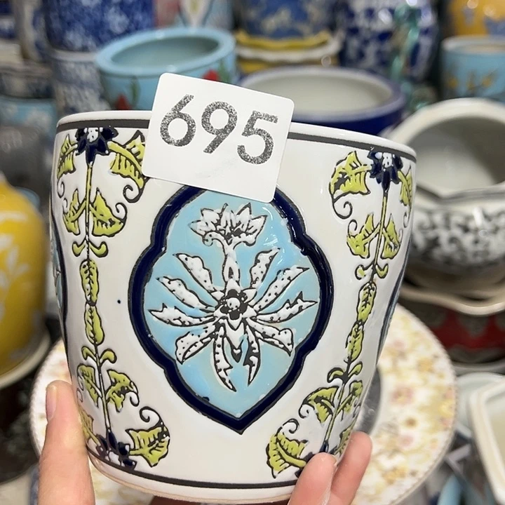 瓷片瑕。。。。。。。。。。。。