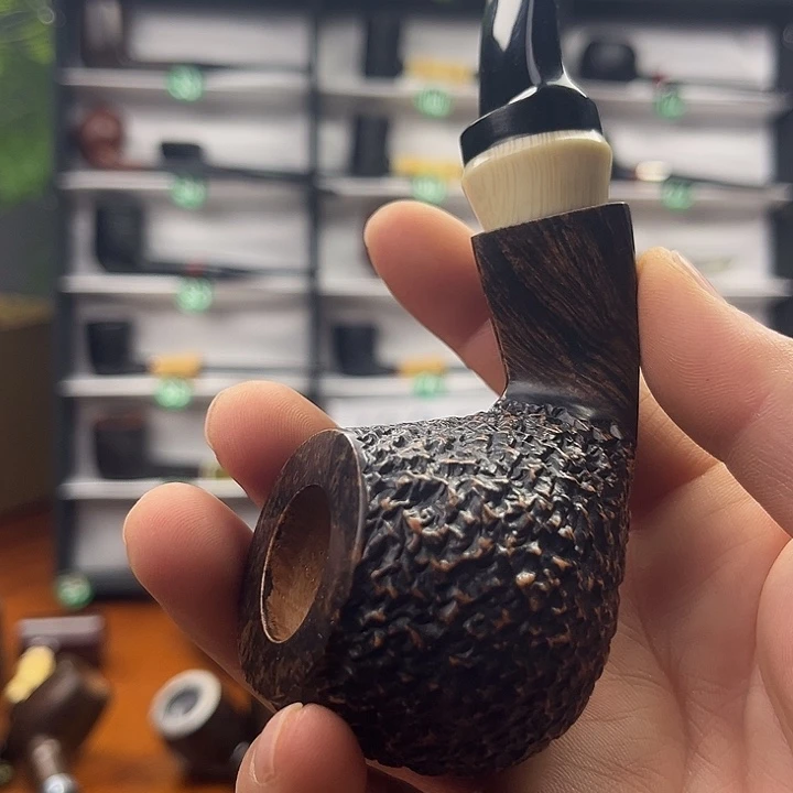 ****明石楠木烟斗极品系列