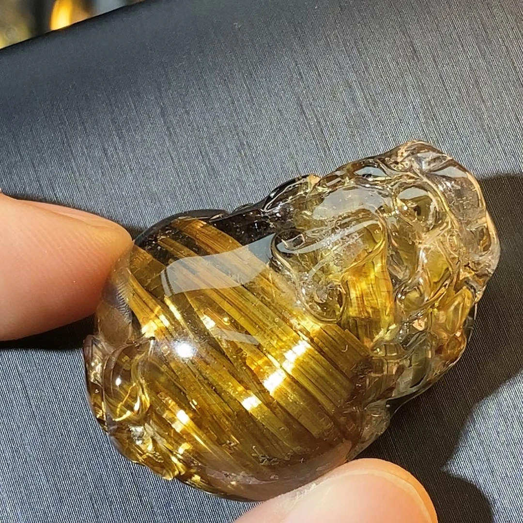 水晶未镶嵌颈饰天然老矿钛晶板钛貔貅吊坠手把件