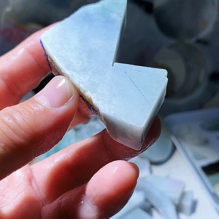 散珠翡翠边角料100