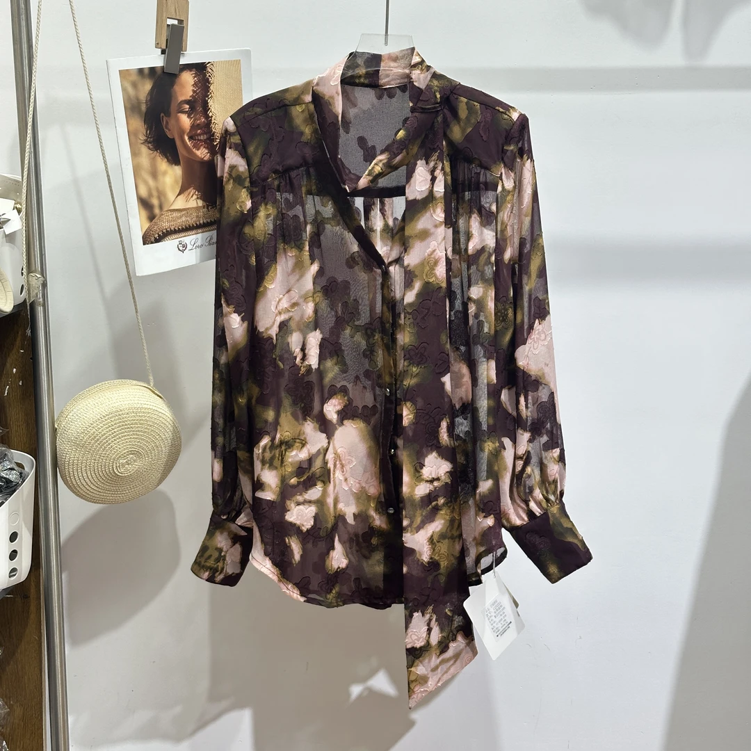 新款复古印花松弛感系带领时尚薄款衬衫女