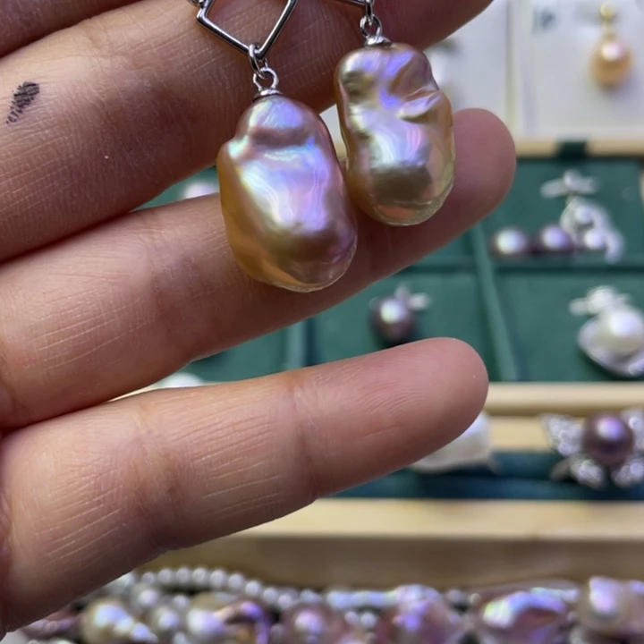 淡水珍珠耳饰合金