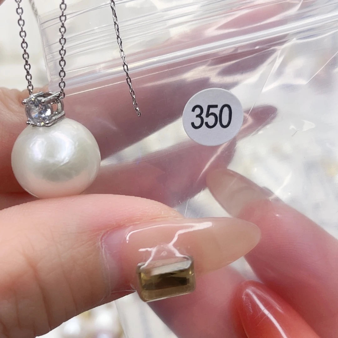 淡水珍珠吊坠(赠链)合金