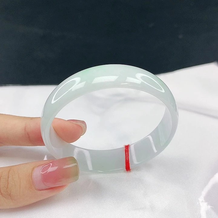 翡翠未镶嵌手镯圈50.8，05092