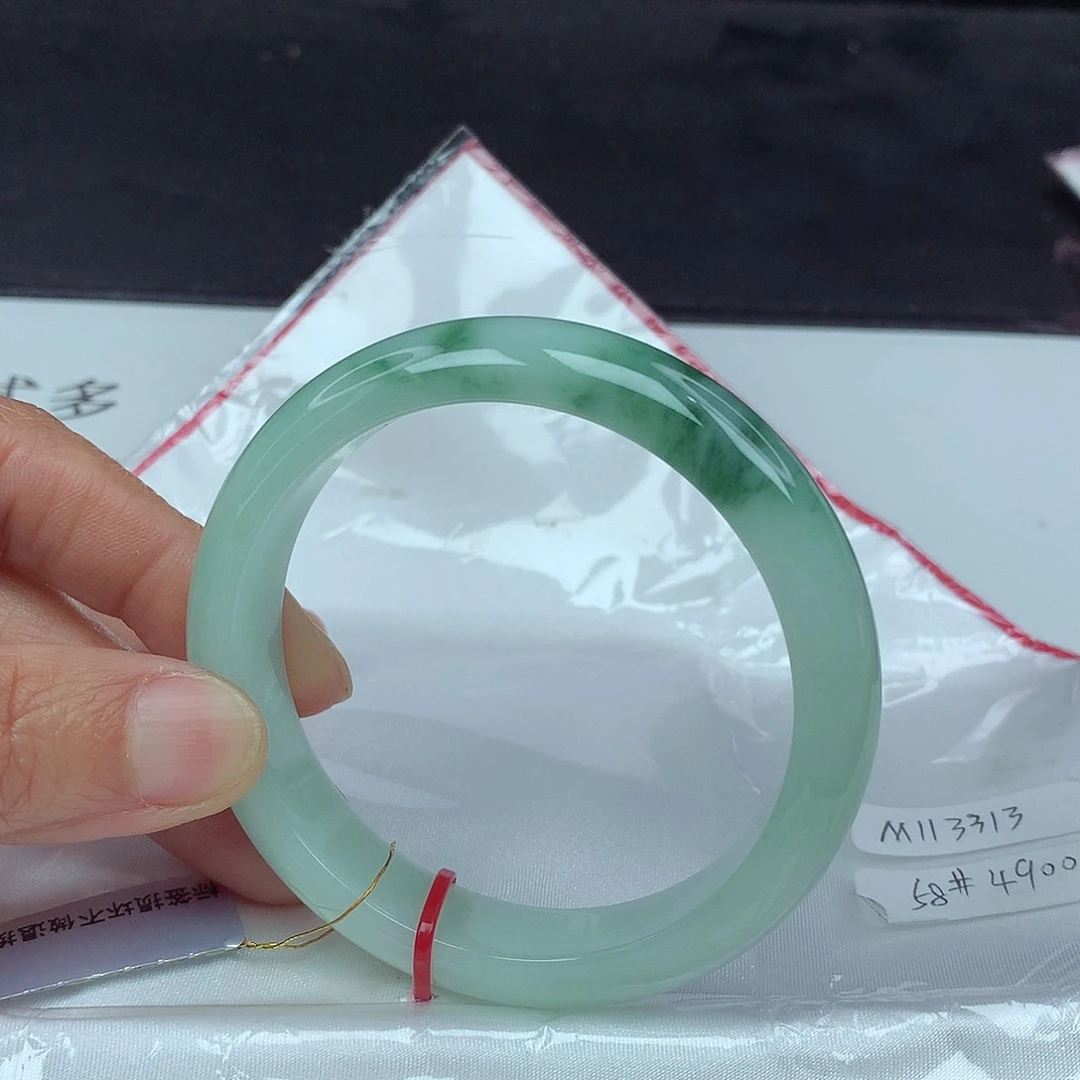 翡翠手镯未镶嵌58圈3313