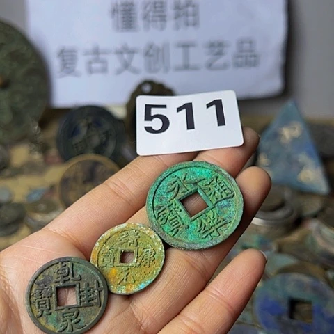 铜民**士复古文创工艺品