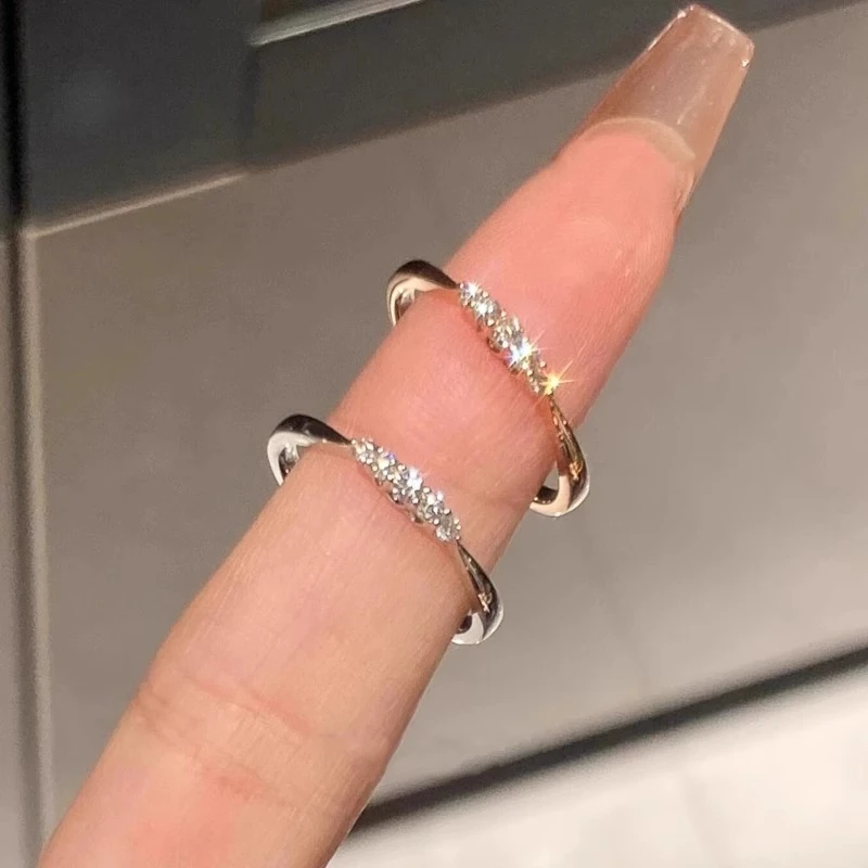 铜合金戒指 简约闪钻戒指女小众设计轻奢高级百搭素圈食指戒指环