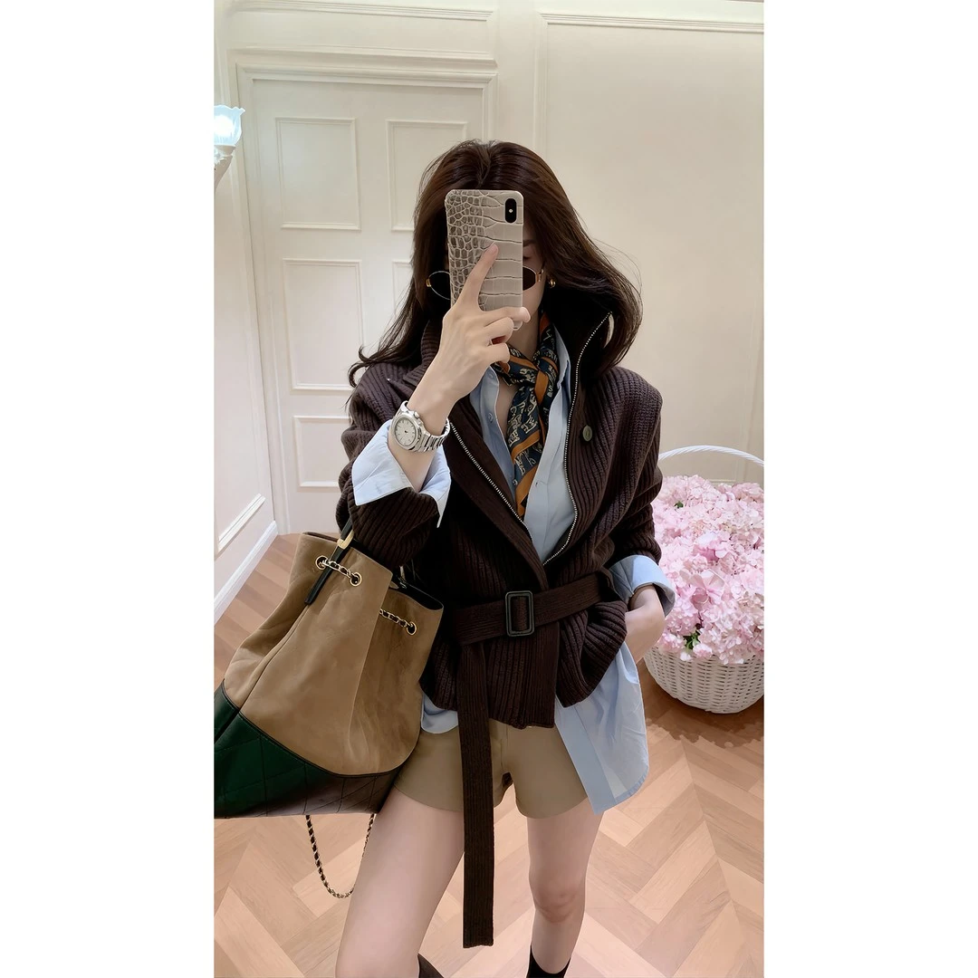 2026秋冬新款韩系绑带立领设计针织毛衣长袖衬衫高腰短裤三件套装