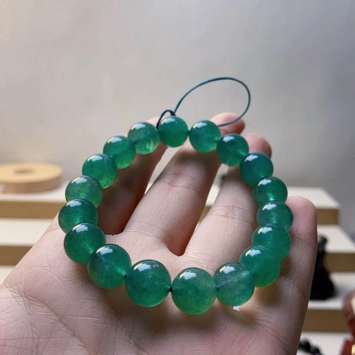 未镶嵌水晶大型摆件（非配饰）