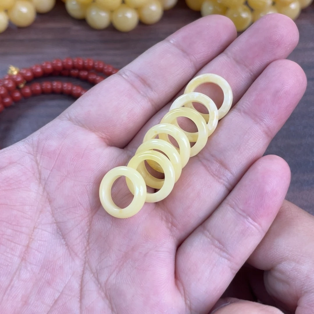 未镶嵌琥珀裸石110多样性发其一