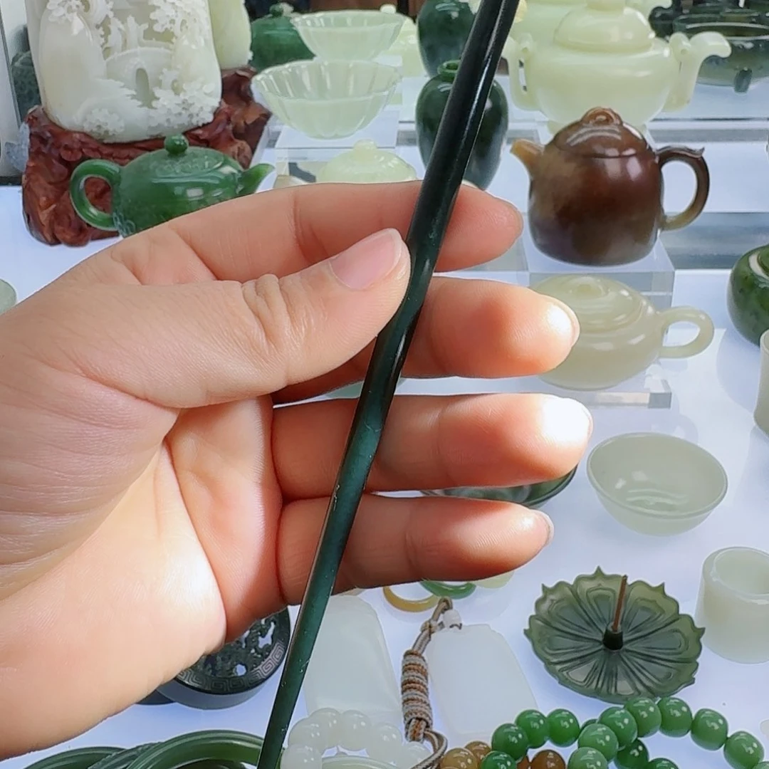 和田玉（青玉）挂件未镶嵌