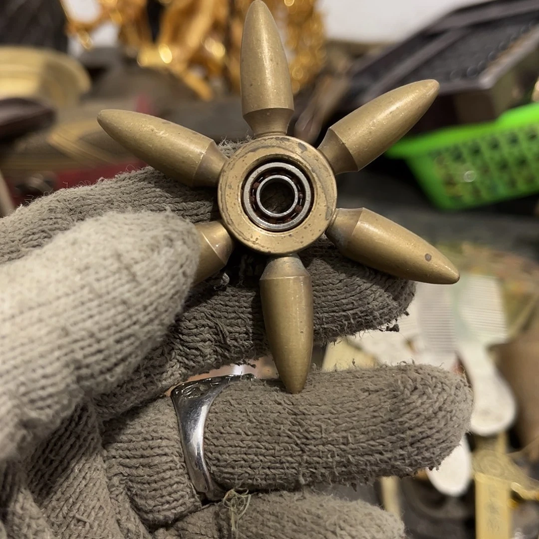 蓝***洋闪电购铜摆件工艺品