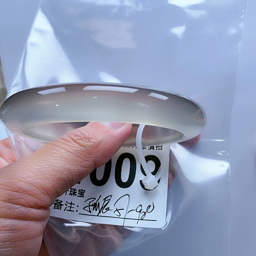 【闪购商品】玛瑙/玉髓手镯未镶嵌孤*、