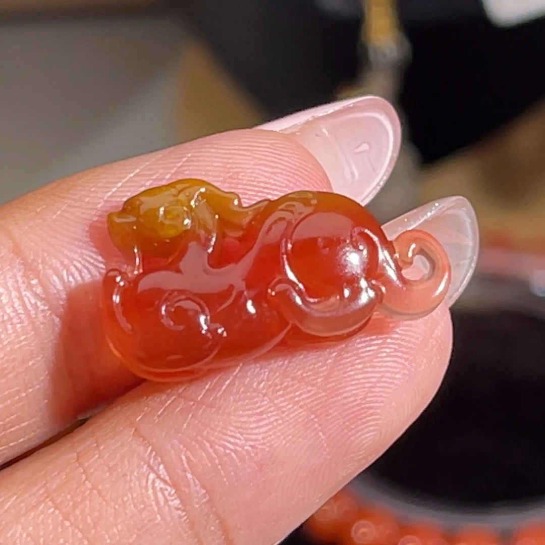 南红玛瑙未镶嵌麒麟