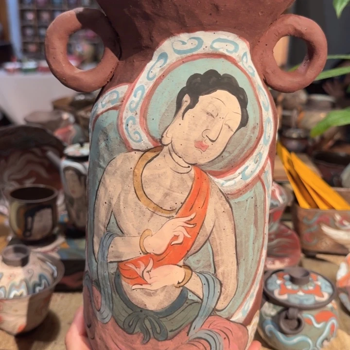 手工制作各种精美陶瓷